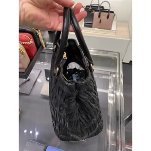 【美國outlet正品】 Prada  黑色燙金 經典款小羊皮真皮