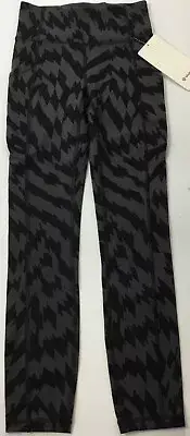 Lululemon Women's Invigorate 25” Tight LWCX1S VGGB Gray Black Print Size 2