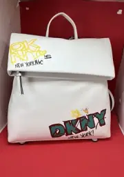 DKNY NEW YORKNWTTILLY MEDIUM FOLDOVER WHITE BACKPACK