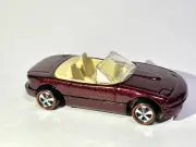 Hot Wheels 1990 Mazda Miata Convertible 1:64 Maroon Custom Made Redline