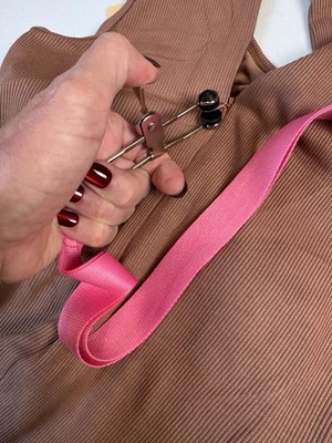 Zipper Assist Tool – Heavy-Duty Puller Clamp for Dress Zippers by Springtail