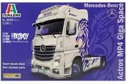 Italeri: 1/24 Mercedes Benz Actros MP4 Giga Space - Model Kit
