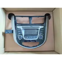 在飛比找蝦皮購物優惠-Hyundai現代汽車音響主機+usb/aux插座