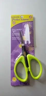 Karen Kay Buckley Small Green 4" Perfect Scissors Serrated Blade Quilting