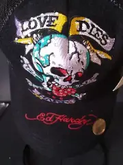 RARE New Vintage Y2K Ed Hardy Big Logo Skull SnapBack Trucker Hat Tattoo