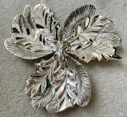 NIB 1997 CHRISTMAS HOLLY PINE TRIPLE SECTION SILVER HOLIDAY PLATE TRAY