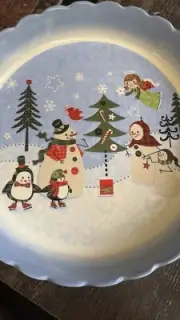 Christmas Ceramic Scalloped Pie Plate