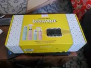 NIB - Drybar You Had Me At Blowout Kit (5) pc. - DOUBLE SHOT BRUSH + 4 pcs.