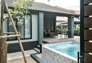 北門的4臥室獨棟住宅 - 246平方公尺/3間專用衛浴P.House at Chiangmai