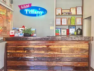 佬沃蒂芬妮飯店Hotel Tiffany Laoag