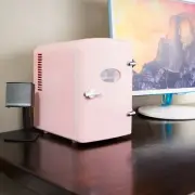 Koolatron 4L Mini Fridge - Portable Bar Fridge for Cosmetics,Car,Office,Bedroom