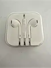 Apple iPhone Wired Earphones Earbuds 3.5mm Jack, OEM Original, Vol Control NEW