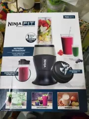 Ninja Fit® Personal Single-Serve Blender, 700 Watts, 16-oz. Cup with Spout Lid