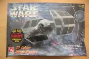 AMT Star Wars Tie Fighter Flight Display 8725 (1996) Disney Plastic Model Kit