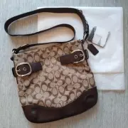 Coach Canvas Leather Shoulder Bag Auth Brown Medium Women Japan 114993
