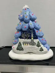 Cermic Tree , With Scene Heard Called A Whittle Tree12.5, Lighted On Stand