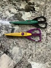 New! Set of 2 Paper Shaper Craft Scissors