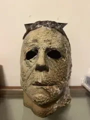Halloween Ends Michael Myers Mask by Trick or Treat Studios