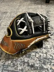 Wilson GST A2000 1975SS 11.75” Infielder RHT Baseball Glove - LIMITED EDITION FB