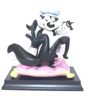 WB GOEBEL ZIE BROKEN HEART LOVE LITTLE BEAU PEPE LOONEY TUNES SPOTLIGHT COA NIB