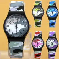 在飛比找蝦皮購物優惠-SWATCH 色板兒童手錶迷彩運動手錶pvc兒童手錶生日兒童