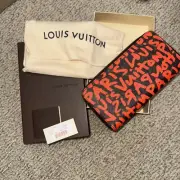 LOUIS VUITTON M93711 Zippy Wallet Graffiti Orange Neon Fluro Rare Spouse Bag