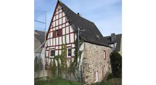 Schrages Haus