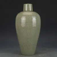 在飛比找樂天市場購物網優惠-五代越窯秘色瓷雕刻纏枝梅瓶花瓶古玩古玩收藏真品老物件仿古瓷器