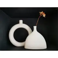 在飛比找蝦皮購物優惠-大尺寸花瓶陶瓷 Beighe 白色花瓶裝飾房間裝飾