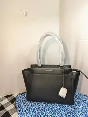 NWT MICHAEL KORS GRAHAM LG TZ Tote