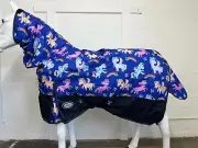 AXIOM 1800D BALLISTIC RAINBOW UNICORN 300g W/P WINTER HORSE COMBO RUG - 5' 9"
