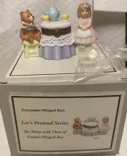 Porcelain Hinged Box Tea Party with Cookies Trinket Midwest PHB New in Box NOS
