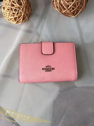 雅格精品代購 Coach 54010 女生中夾 錢包 (粉)零錢袋 手拿包 皮夾 美國代購