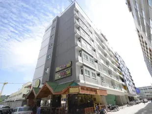 巴東中心老外飯店Expat Hotel Patong Center