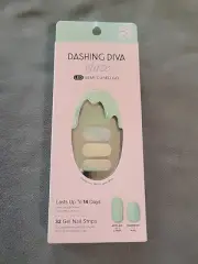 Dashing Diva GLAZE LED Semi-Cured Gel Nails SPRING TIME Emerald Green COLOR NEW