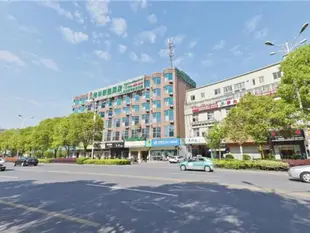 格林聯盟江蘇省揚州市邗江中路力寶廣場酒店GreenTree Alliance Jiangsu Yangzhou Hanjiang Middle Road Libao Square Hotel