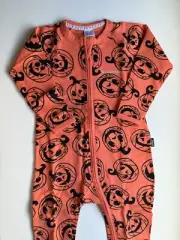 NWT Bonds Baby Zippy Wondersuit Halloween Orange Pumpkins Jack O Lantern 00/3-6