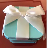 在飛比找蝦皮購物優惠-【全新】 綠色 蒂芬妮 方形 烘培 包裝 鐵盒 餅乾盒 蛋糕