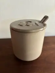 Marimekko Oiva Unikko Stoneware Spice Jar Sugar Bowl with Lid and Spoon