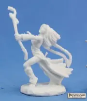 Seoni, Iconic Sorceress 89006, Reaper Miniatures