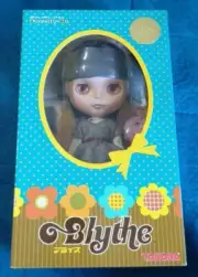 Takara Tomy Neo Blythe TWEEDLY DO toysrus exclusive Neo Blythe Fashion Doll