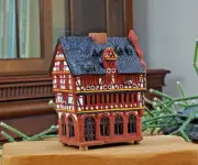 Ceramic miniature house Cone incense burner Goldene Waage in Frankfurt © Midene