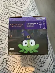 Haunted Living Inflatable 5ft Frog With Witch Hat (Brand New)
