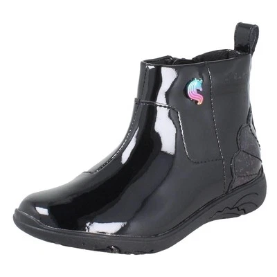 Girls Clarks Unicorn/Shell Detail Patent Leather Ankle School Boots 'Relda Glow'