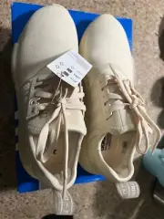 adidas nmd r1 women's 7 brand new with tag and box