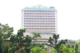 婆羅皇家飯店Borneo Royale Hotel