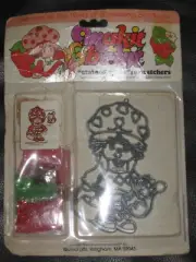 Makit & Bakit- Strawberry Shortcake & Custard Stained Glass Suncatcher Vintage