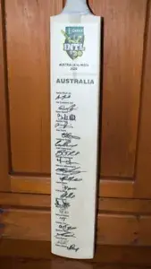 cricket memorabilia autographed signature australia t20 bat