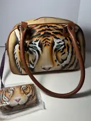 New with tags Anuschka hand painted Tiger purse Tag plus change purse key hook