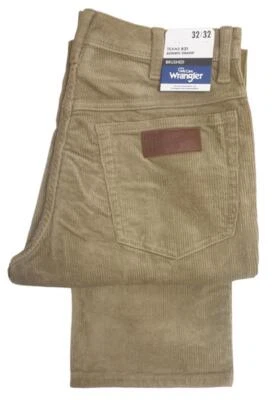 MENS WRANGLER TEXAS REGULAR FIT ZIP FLY JUMBO CORD / CORDUROY PANTS - LEAD GREY